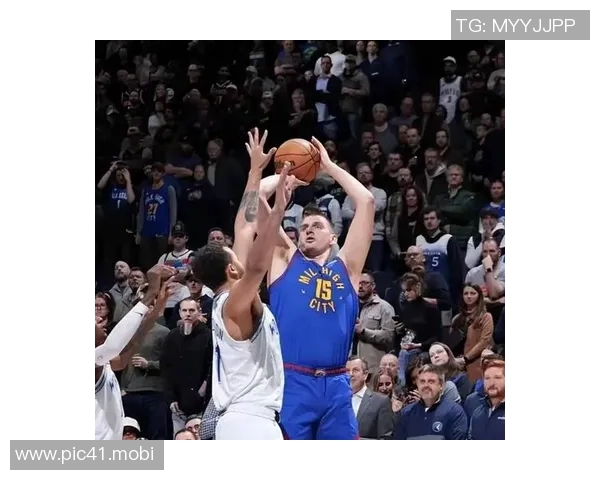 解说:森林狼存在隐患 华子外的5名主力共休了4场 身心疲惫到极点 解说:森林狼存在隐患 华子外的5名主力共休了4场 身心疲惫到极点